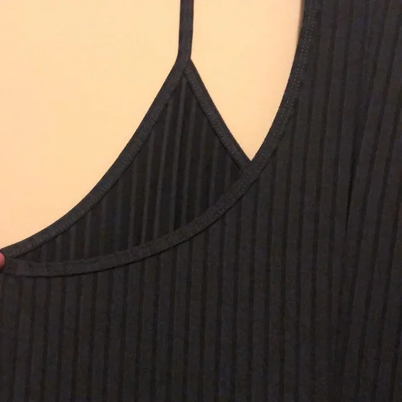 LIRA - Ribbed Maxi Dress - Picture 4 of 7